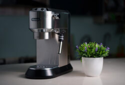 Inovace v automatických kávovarech: nové technologie mění způsob, jakým si připravujeme kávu
